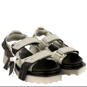 Off White- Virgil Abloh- 37 (7)